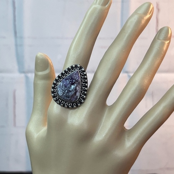 🛑SOLD🛑Raw Cut Amethyst Sterling Silver Ring Sz 9 CTW 30 - Picture 6 of 8